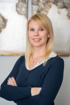 Porträt Bettina Stehlik