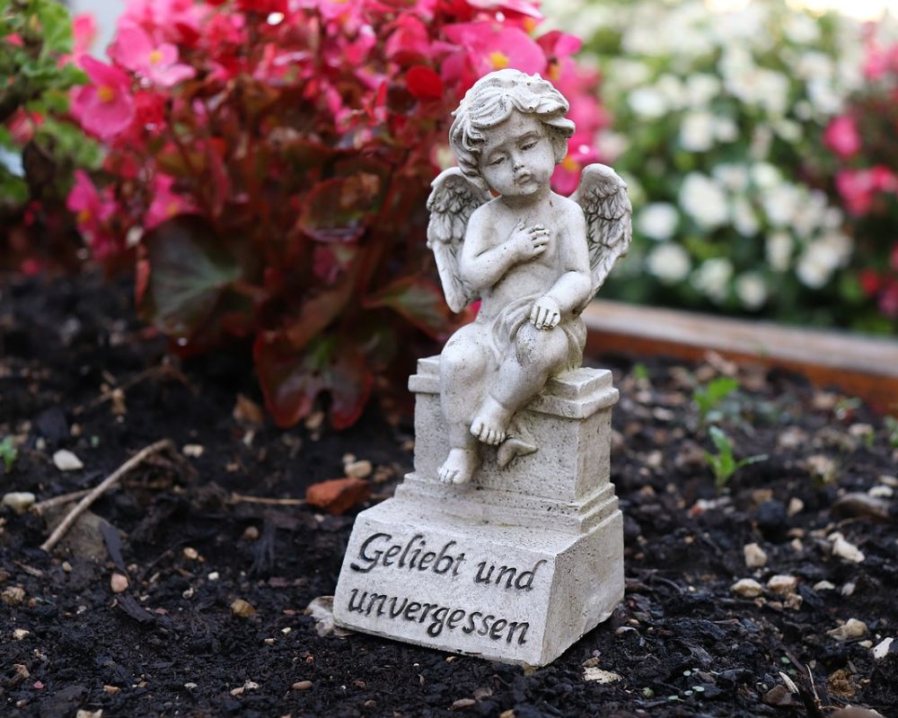 trauernder Engel Grab